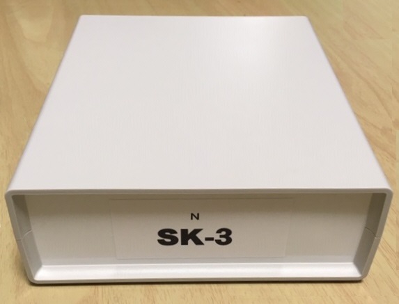 SK−3